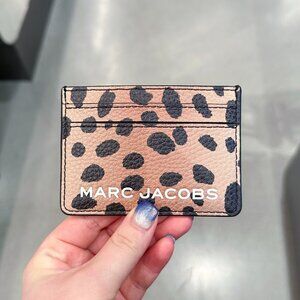 MARC JACOBS LEOPARD PRINT CARD CASE